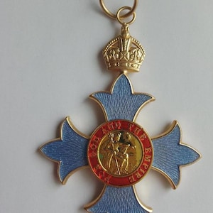 Replica UK CBE British Empire Medal: 1917 Pre-1937 Design
