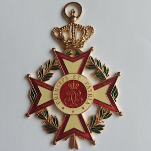 Réplica de la Medalla de Banda de la Real Orden de San Carlos de Mónaco, 1858 (Decoloración importante)