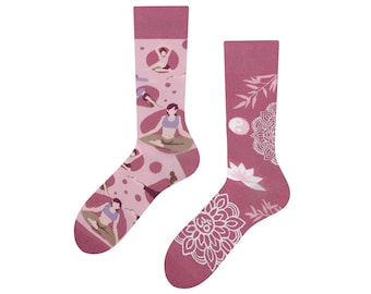 Yoga socks | Yoga socks | Gift for yoga teacher | Gift for yoga teacher | Gift for yogis | Mother's Day gift | Namaste design