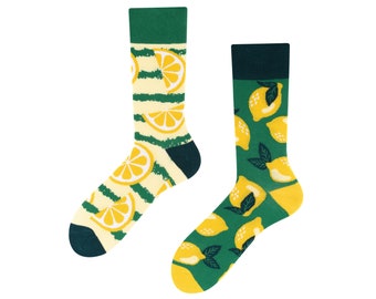 Zitronen Socken | lemon socks | witzige Socken | funny socks | colourful socks | bunte Socken | coole Socken | Zitronendesign | TODOSOCKS