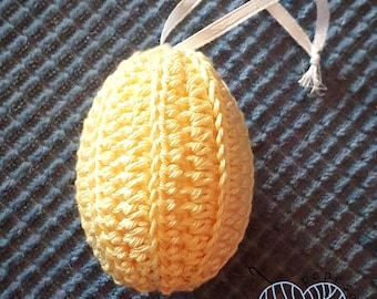 Easter eggs in a set of 5 – elegant decoration made of cotton.