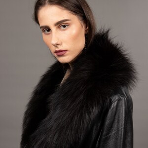 Accessoire chaud amovible pour l'hiver avec col en fourrure de renard noir Vestes en cuir Manteaux Tops