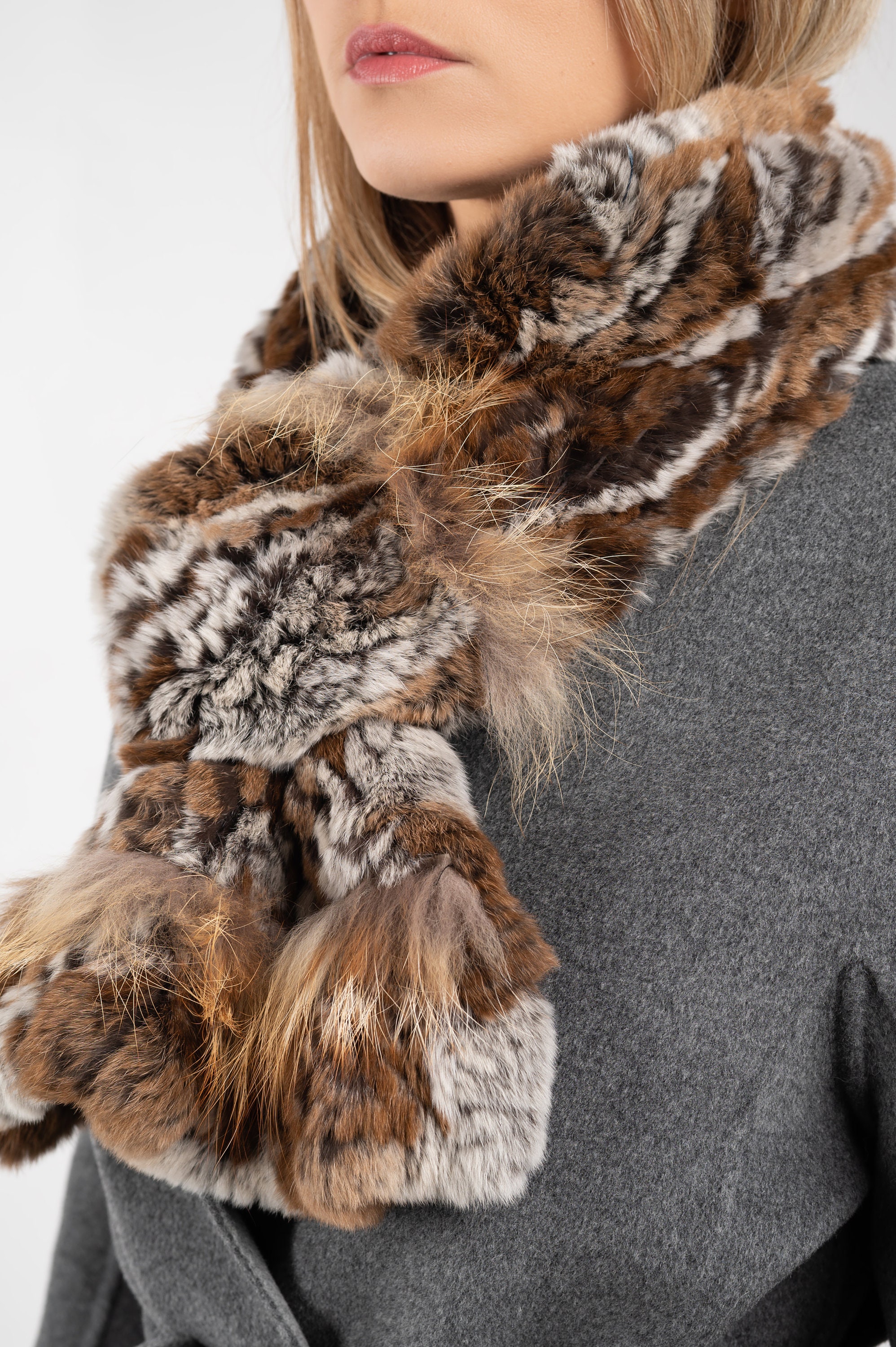Q.FURDREAM New Natural Rex Rabbit Fur Coat Width Sleeves Big Lapel Luxury  Fashion Winter Warm Thick Stripes Woman Clothing