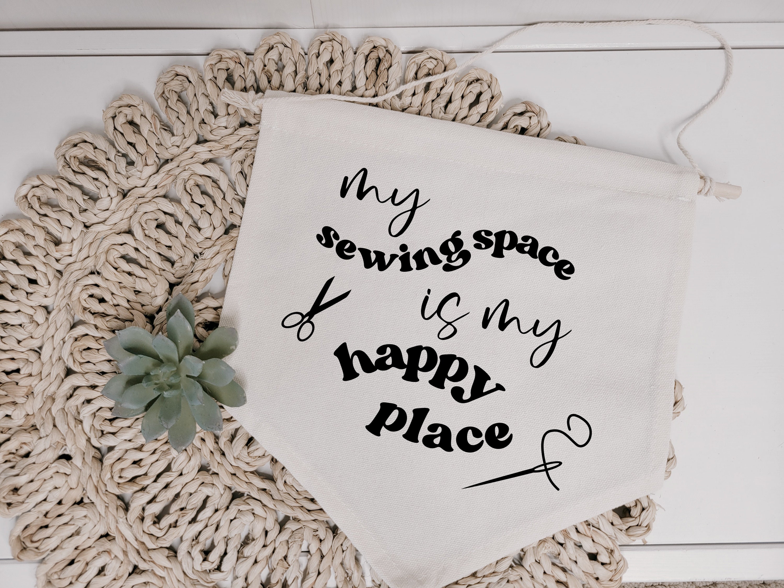 Sewing Mug, My Sewing Room is My Happy Place, Sewing Gift, Love Sewing, Sewing  Gifts for Her, Sewing Gifts Women, Sew Gift, SW012WM04 