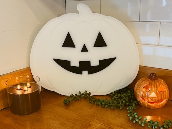 Halloween Cutting/Charcuterie Board -Food Safe