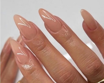 24 Stück Kurze Mandel-Fake-Nägel Von KAVI'S - Nude-Farbverlauf Mit Cat-Eye-Effekt, Selbstklebend