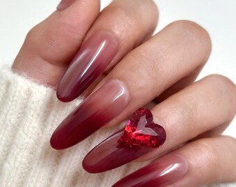 Uñas postizas largas y redondas con forma de corazón rojo / Hechas a mano con calidad de salón