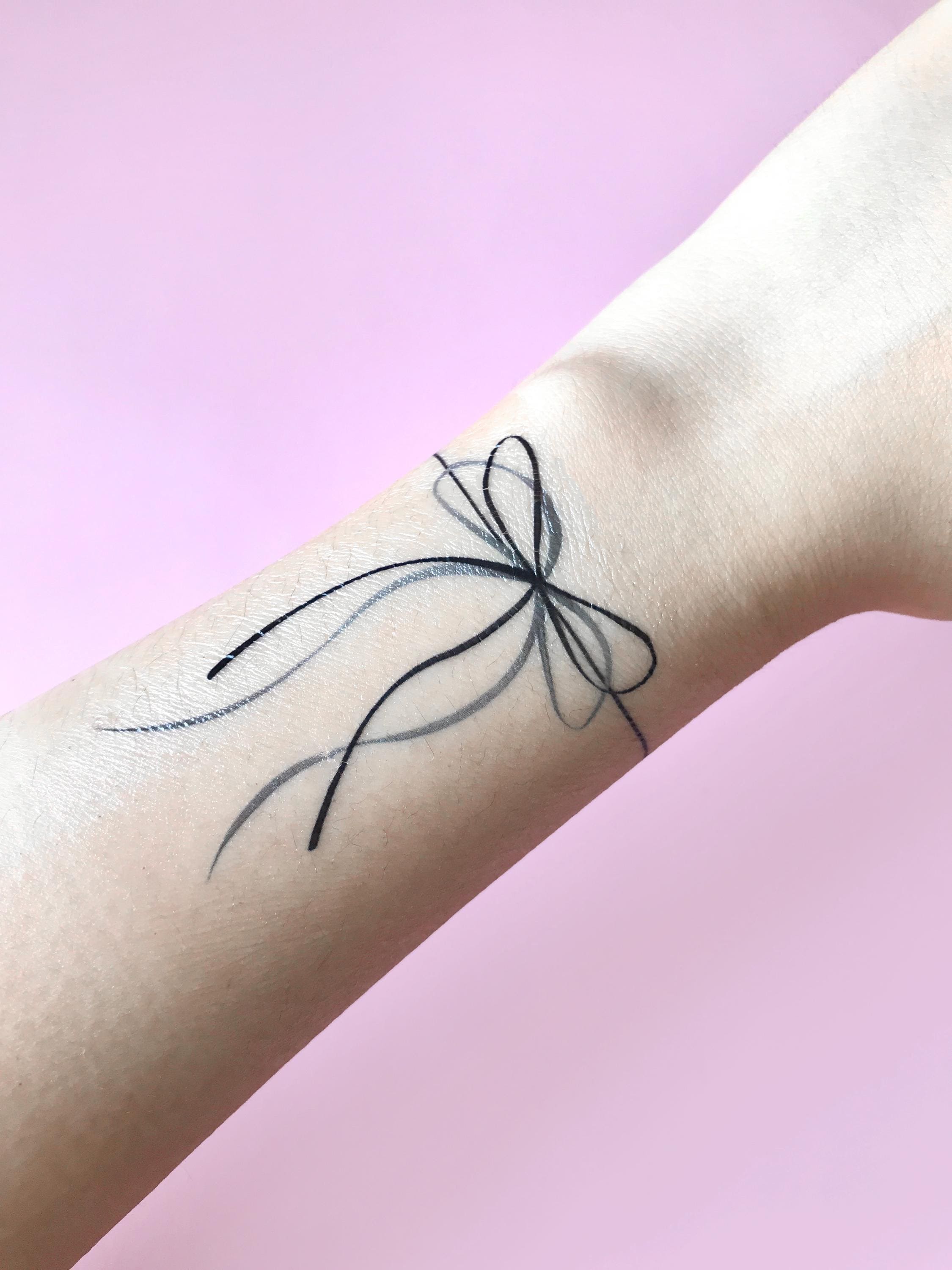 Hand Print Tattoos | TikTok, image size:2250x3000