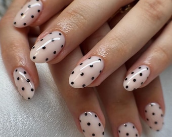 Uñas postizas de lunares / Hechas a mano, personalizadas y reutilizables