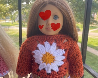 Maglione a forma di bambola con fiori all'uncinetto // Maglietta per bambola da 18 pollici