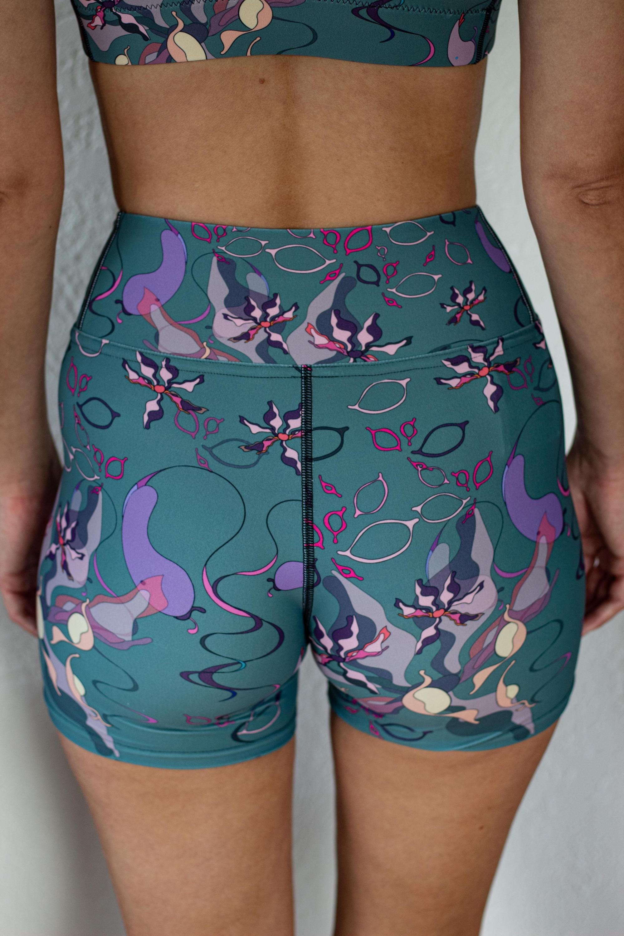 OPEN YY☆24SS FLORAL LEGGINGS SHORTS, GREEN Daisy Flower Leggings for Women, Floral Leggings, Floral