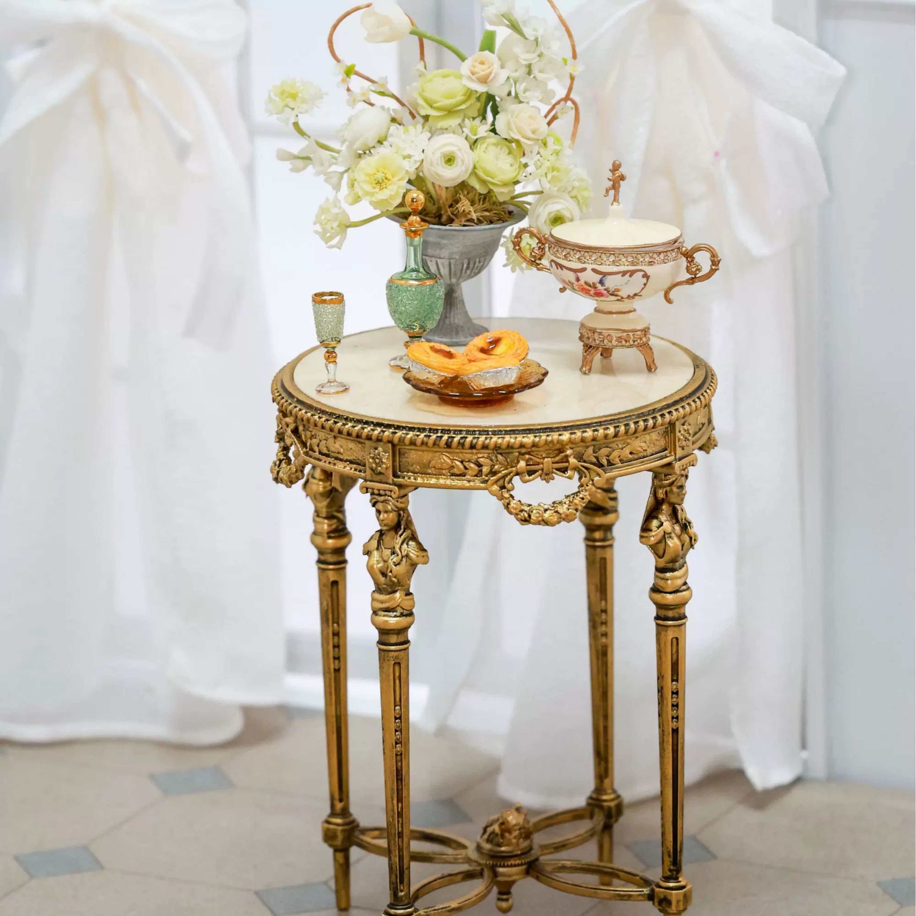 1:6,1:12 Meubles pour poupées Meubles Blythe Mini meubles faits main Meubles BDJ, mini meuble-table