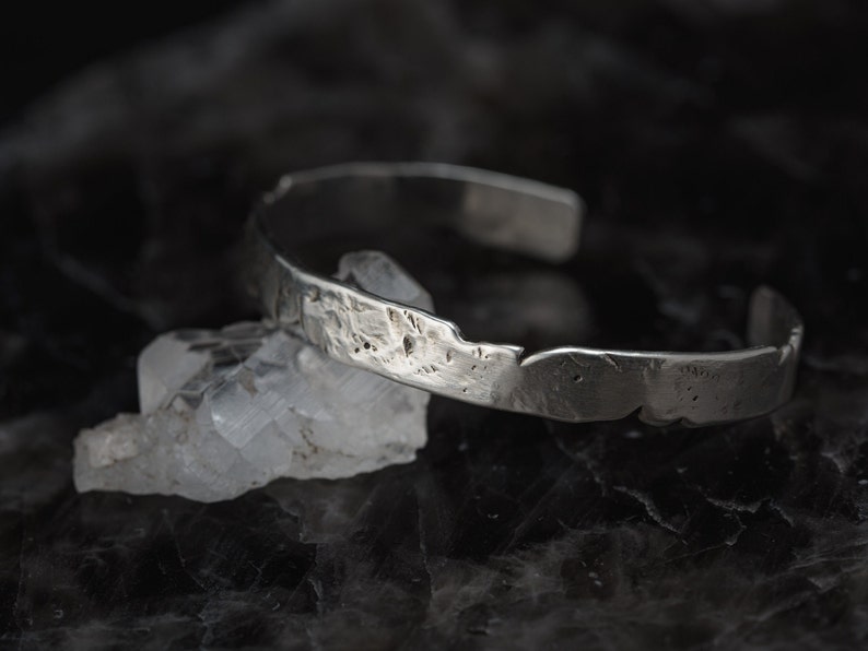 Bold silver bracelet, Modernist silver cuff, women Sterling silver bangle, Hammered silver, Rough, Statement jewelry, Raw jewelry, Handmade image 6