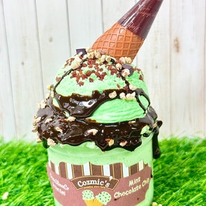 Mint Chocolate Mint Snow Fizz Slime  DIY Clay ~ Stretchy ~Scented ~Slime Shops ~ASMR