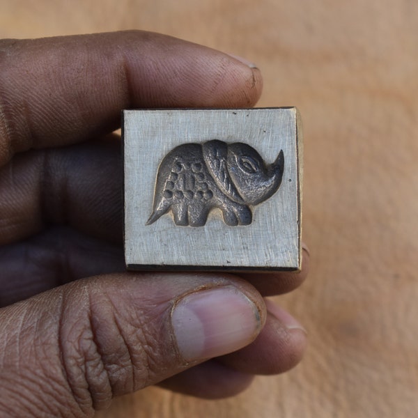 Vintage Rare Old Bronze elephant Pendant Design Jeweler Die Mold Seal Stamp