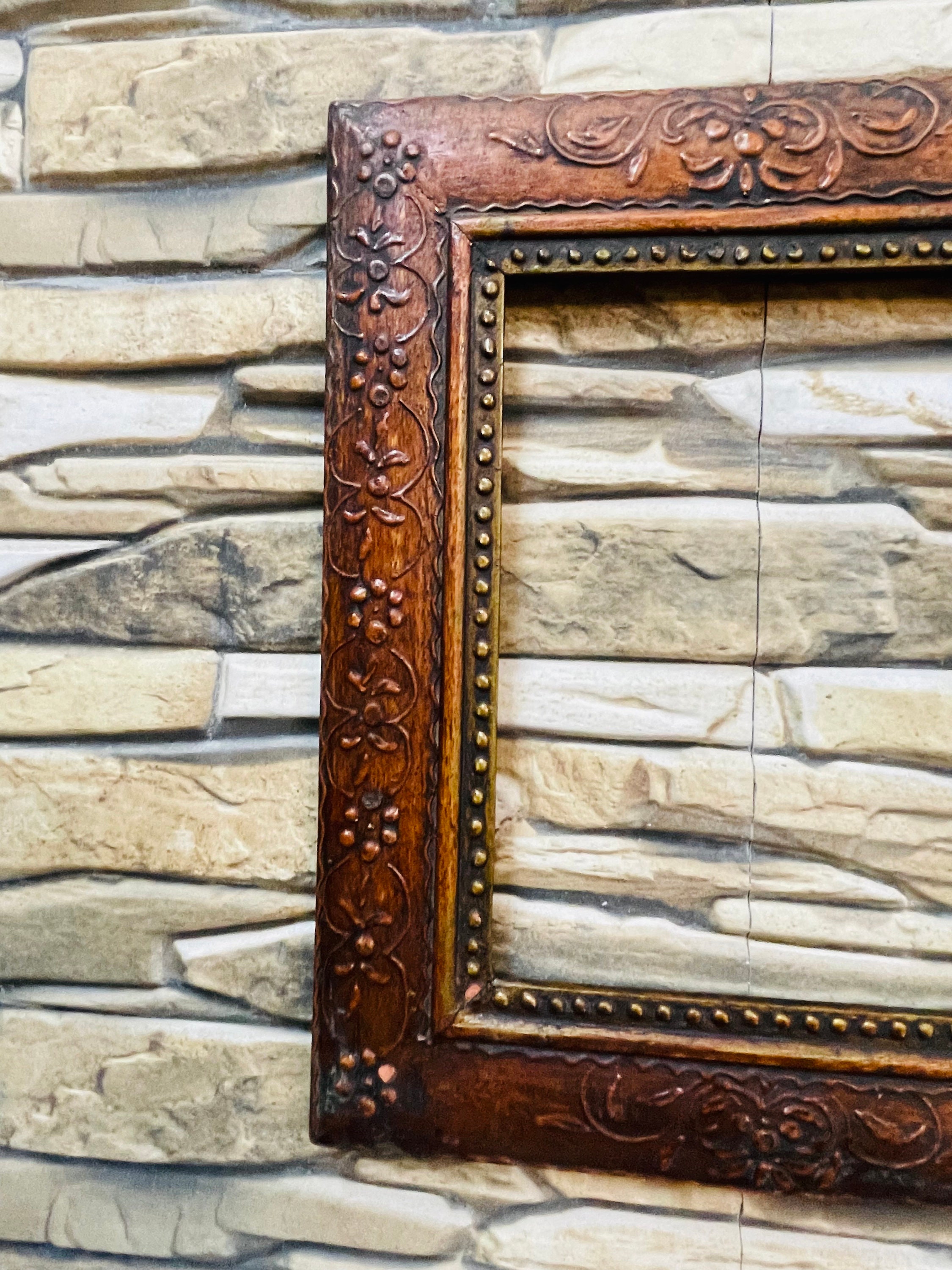 Antique Old Style Photo Frame Vintage Wood Hand Carved Picture Photo