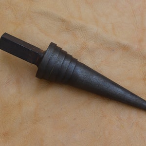 handmade iron blacksmith silversmith tinsmith jewelry hardy cone anvil tool