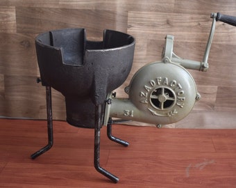 Vintage Style Coal Forge Furnace Blacksmith's Forge with Hand Blower for Knife Making Blacksmithing Forging Tools Equipment