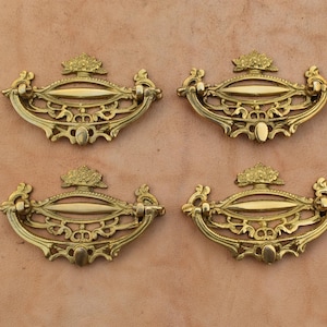 Tiradores de puerta y cajón de latón con diseño floral estilo vintage, pomos para cocina, 4 unidades.