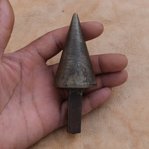Vintage handmade iron blacksmith silversmith jewelry Miniature hardy stepped anvil tool 10.2 oz