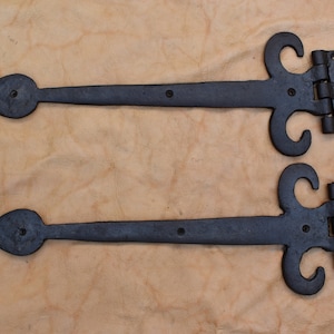 vintage large handmade cast iron door gate farm burn rusty hinges 2 pcs