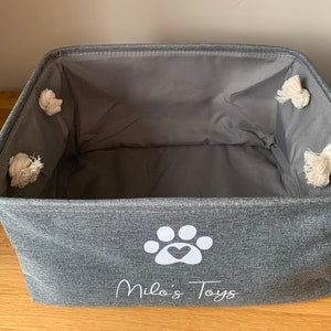 Panier à jouets pour chien | Coffre à jouets pour chien | Panier personnalisé pour animaux de compagnie | Rangement pour jouets pour chien | Coffre à jouets pour animaux de compagnie | Cadeau chiot | Jouets pour chiots | Coffre à jouets personnalisé image 5