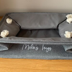 Panier à jouets pour chien | Coffre à jouets pour chien | Panier personnalisé pour animaux de compagnie | Rangement pour jouets pour chien | Coffre à jouets pour animaux de compagnie | Cadeau chiot | Jouets pour chiots | Coffre à jouets personnalisé image 6