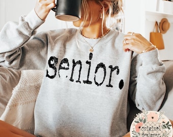 Senior Typografie Design | Digitaler Download | PNG-Datei | Retro Schreibmaschine | Vintage Distressed Design |
