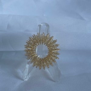 Spiky sensory shop finger rings benefits