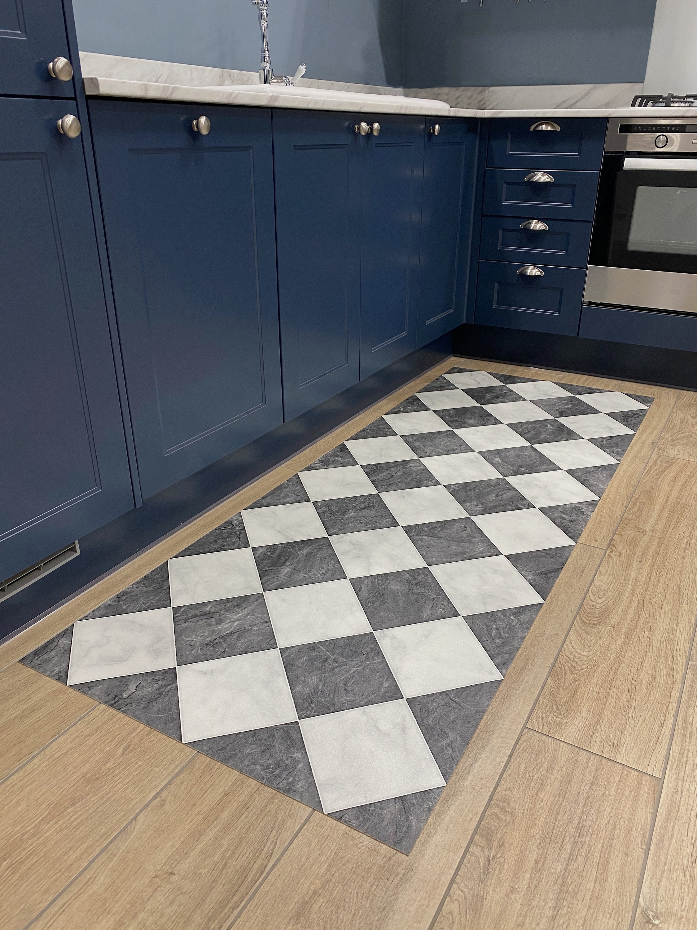 Vinyl Rag Checkerboard Vinyl Runner Rug in Black and White Marble Tile - Etsy UK