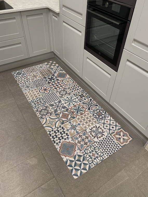 Tappeto runner marocchino in vinile con motivo effetto piastrelle per  pavimenti di cucina, corridoio e bagno, tappetino decorativo in linoleum  PVC Marrakesh -  Italia