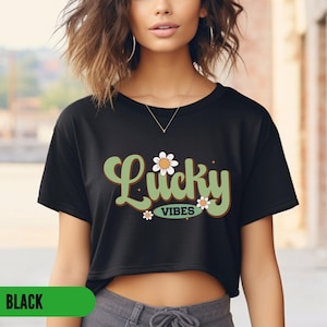 St. Patricks Day Crop Top, St. Pattys Crop Top, irisches Y2K-T-Shirt, Kleeblatt-Crop Top, St. Patricks Day Top für sie, St. Pattys Baby-T-Shirt