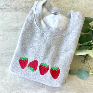Embroidered Strawberries Sweatshirt, Summer Strawberries Crewneck, Crewneck Sweatshirt, Summer Sweatshirt, Aesthetic Sweatshirt