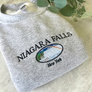 Embroidered Niagara Falls Sweatshirt, Niagara Falls Sweatshirt, New York Sweatshirt, Vacation Sweatshirt, Gift Keepsake