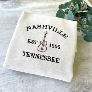 Embroidered Nashville Tennessee Sweatshirt, Tennessee Sweatshirt, City Trendy Sweatshirt, Embroidered City Sweatshirts, Trendy Sweatshirt