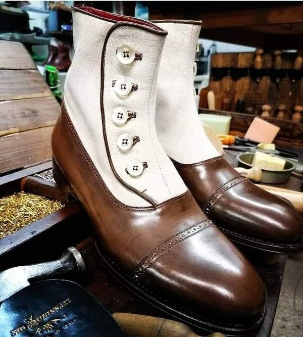 Mens button store boots uk