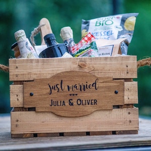 Rustic fruit box for the wedding, vintage, wooden wedding gift, personalized, with name, money gift
