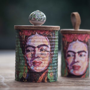 Blech Dose vintage shabby chic, maritim, upcycling, zum bepflanzen, für Utensilien, Frida Kahlo Größe L: 15 cm