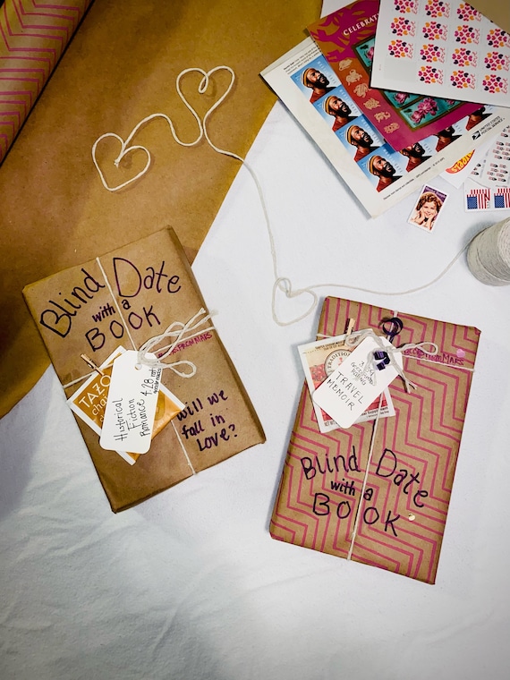 Two book lovers go on a blind date