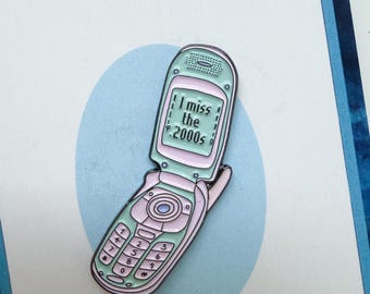 Pink Teal Flip Phone Needle Minder | Y2K Nostalgia Stitching Tool