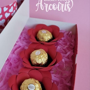 Snijbestand van een bloemenchocoladedoos voor Silhouette en Cricut SVG Cricut. Zoete bloemenhouder