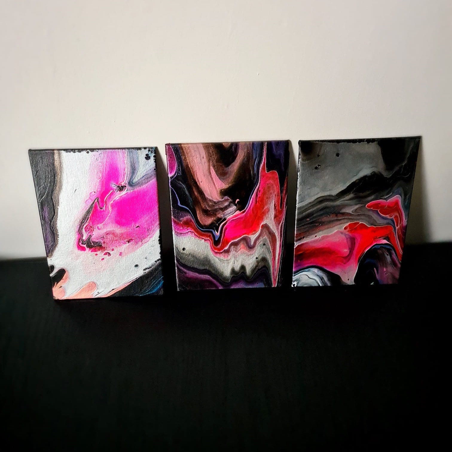 Unique set of coasters with original acrylic fluid pouring painting