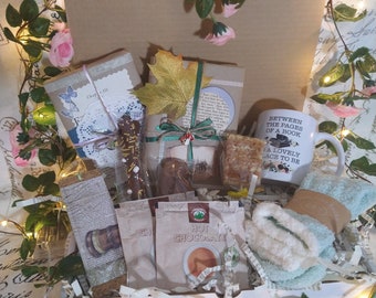 Geschenkbox zum Muttertag ~ Blind Date mit einer Buchbox ~ Geschenk für Buchliebhaber ~ Mystery Book Box