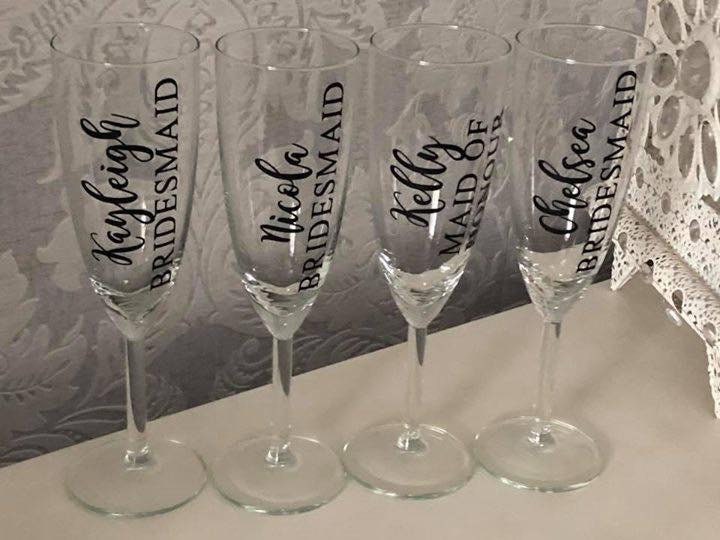 Etched Champagne Flutes Bridal Party - Design: WG4