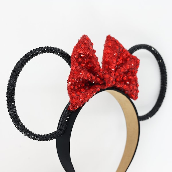 Orejas de ratón negras con diamantes de imitación en 3D en todos los lados, con brillantes diamantes de imitación rojos sobre un lazo de lentejuelas rojas, CLÁSICAS