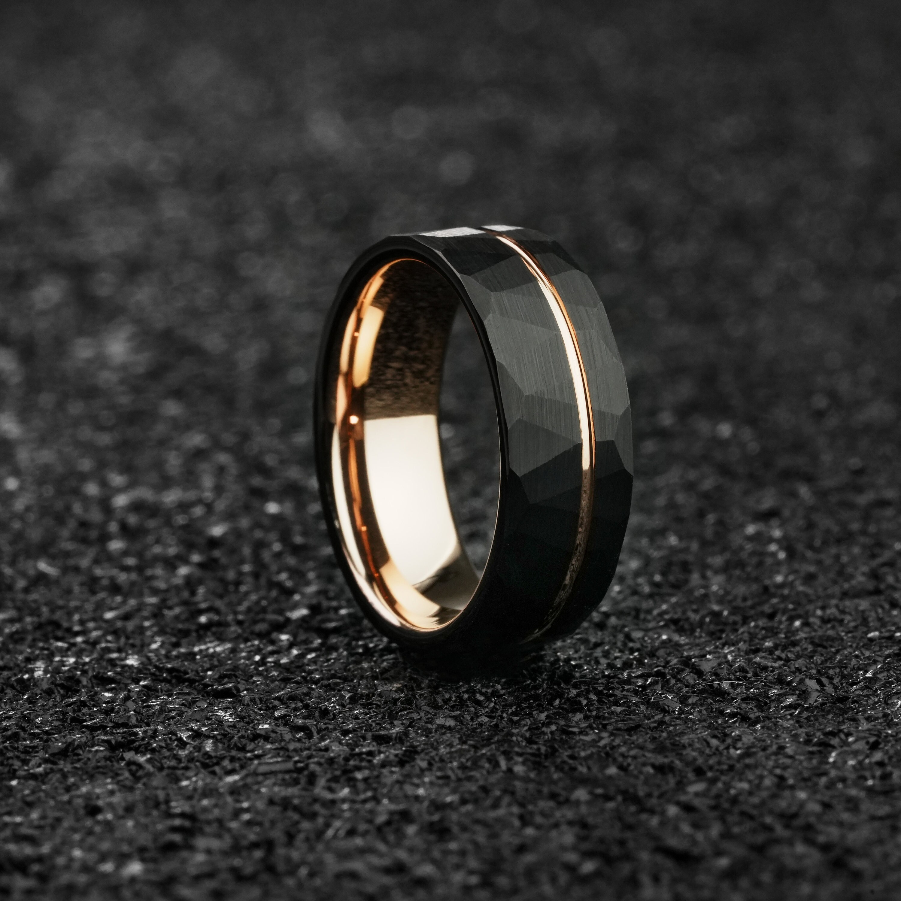 Fede Nuziale Uomo In Tungsteno Nero 8mm Con Zirconi - Fascia Centrale Spazzolata 2 Toni, Taglie 9-13