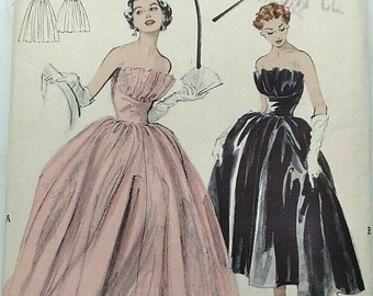 1950s Vintage Sewing Pattern DRESS B32" (2057)  Butterick 6486