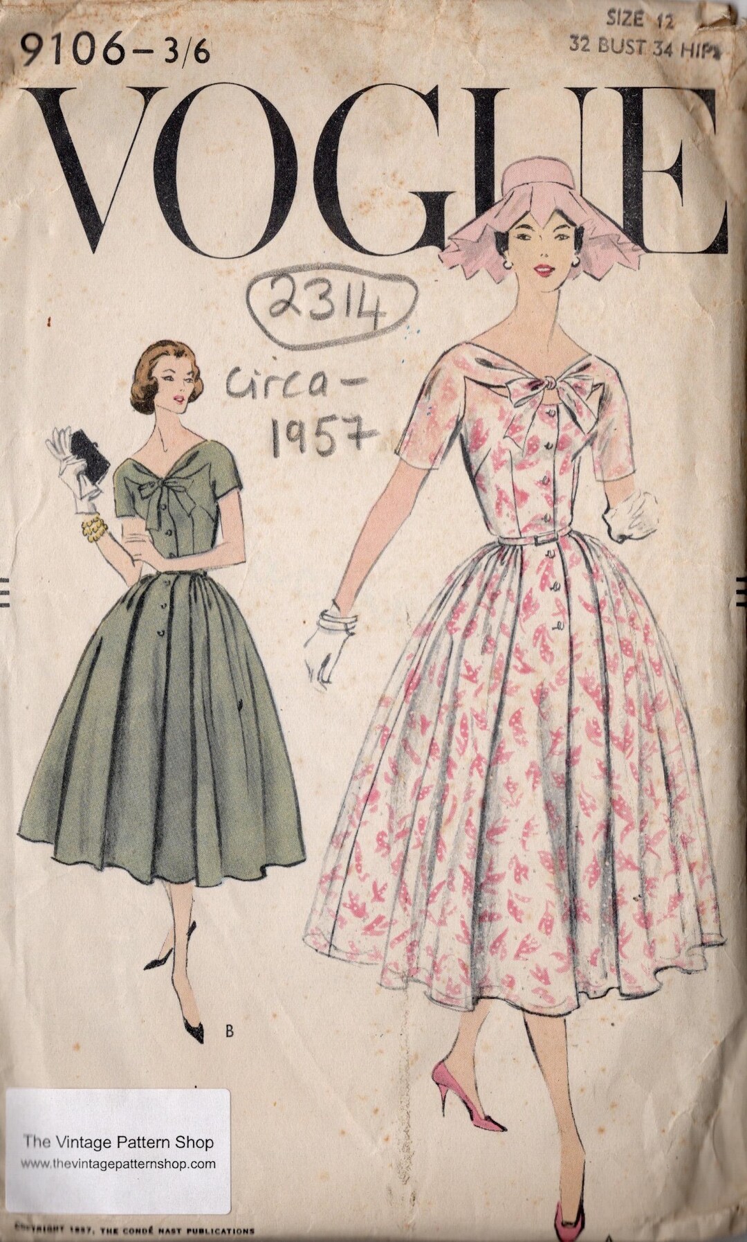 1957 Vintage VOGUE Sewing Pattern B32