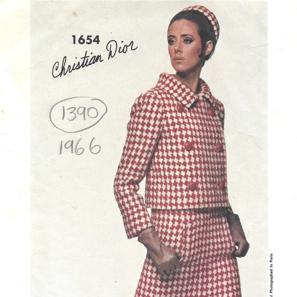 1966 Vintage VOGUE Sewing Pattern B34 Suit Blouse Jacket DRESS (1390RR) Dior Vogue 1654