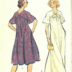 1970s Vintage VOGUE Sewing Pattern B38″ EVENING DRESS Caftan Style (1902) Vogue 9277